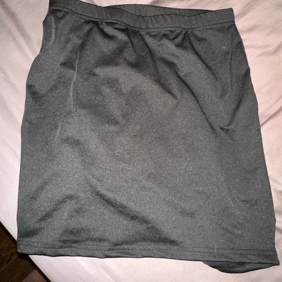 Urban Planet skirt size S stretch - Picture 2 of 2